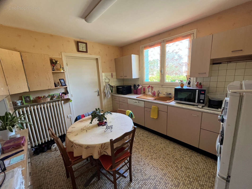Maison à CUISERY