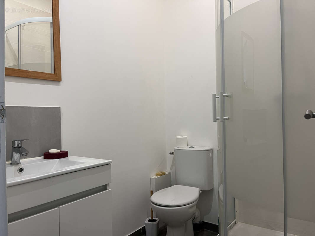 Commerce à SAINT-MAUR-DES-FOSSES