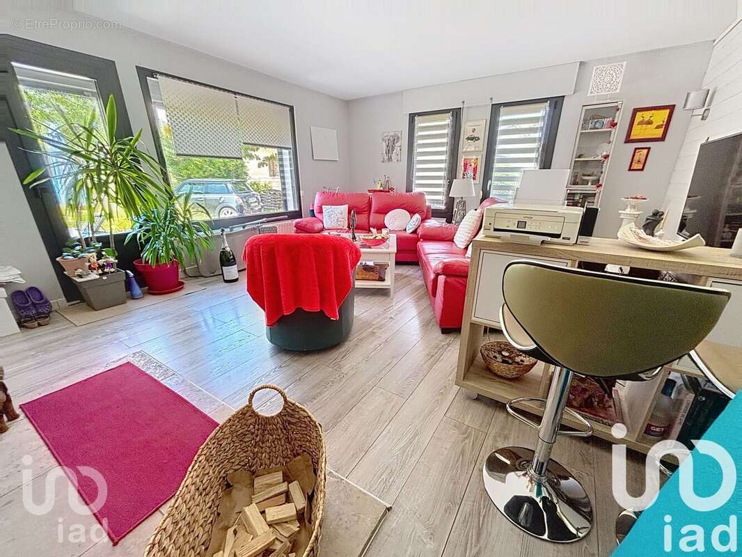 Photo 2 - Maison à MESNIL-SAINT-LOUP