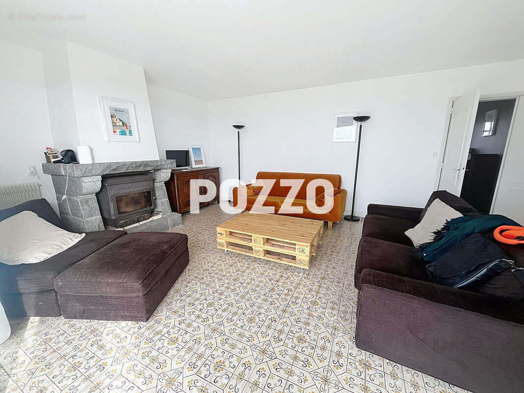 Maison à SAINT-PAIR-SUR-MER