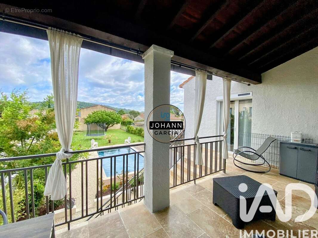 Photo 2 - Maison à VALREAS