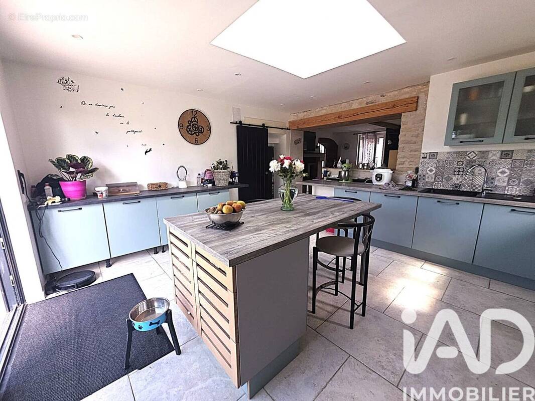 Photo 1 - Maison à AUXON