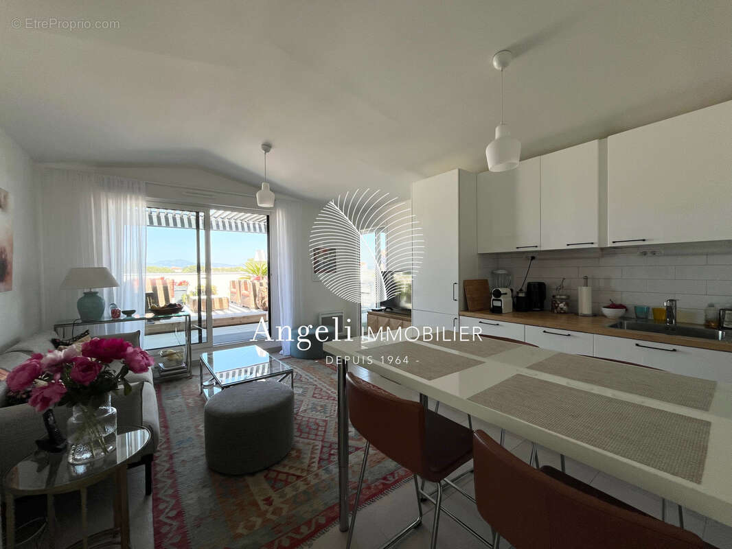 Appartement à FREJUS