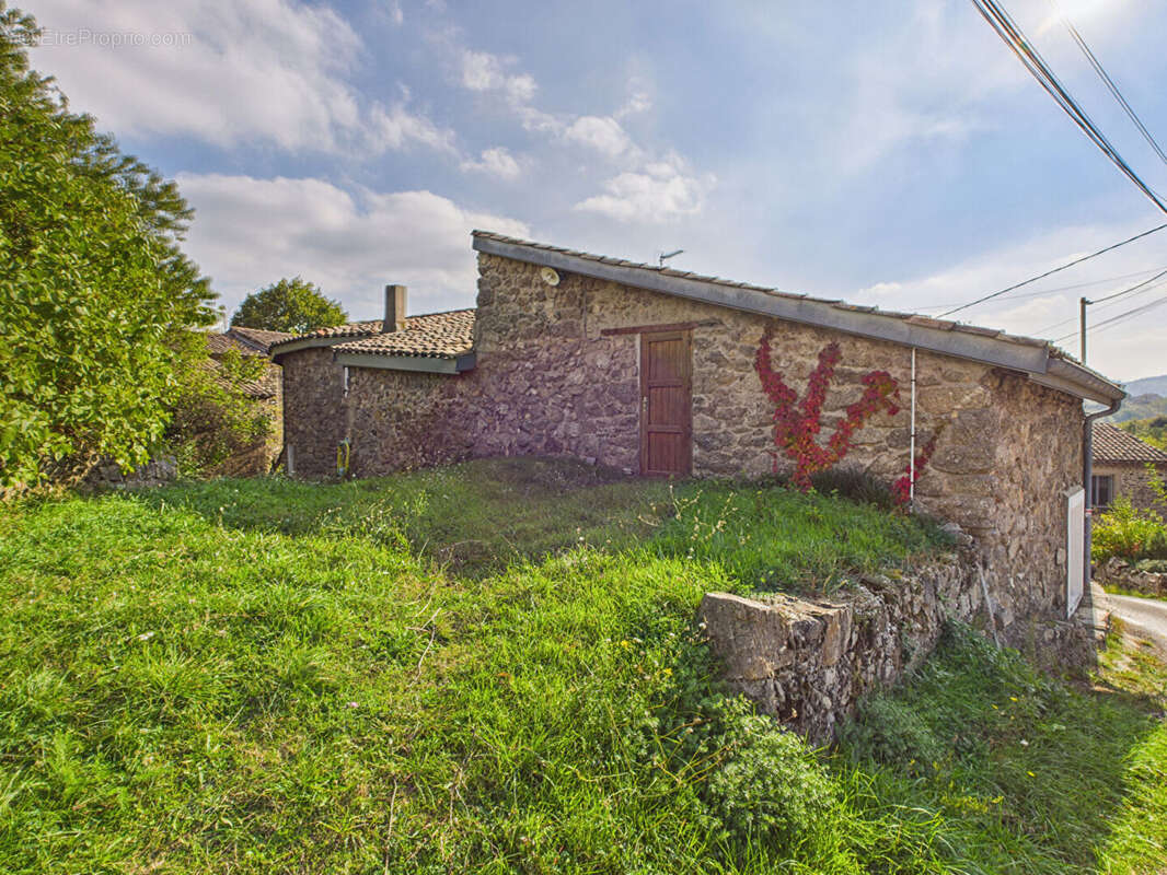 Maison à TOURNON-SUR-RHONE