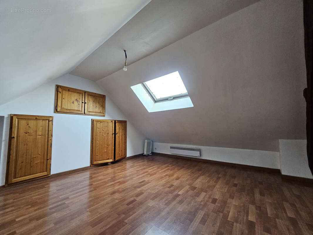 Maison à AUNAY-SOUS-AUNEAU
