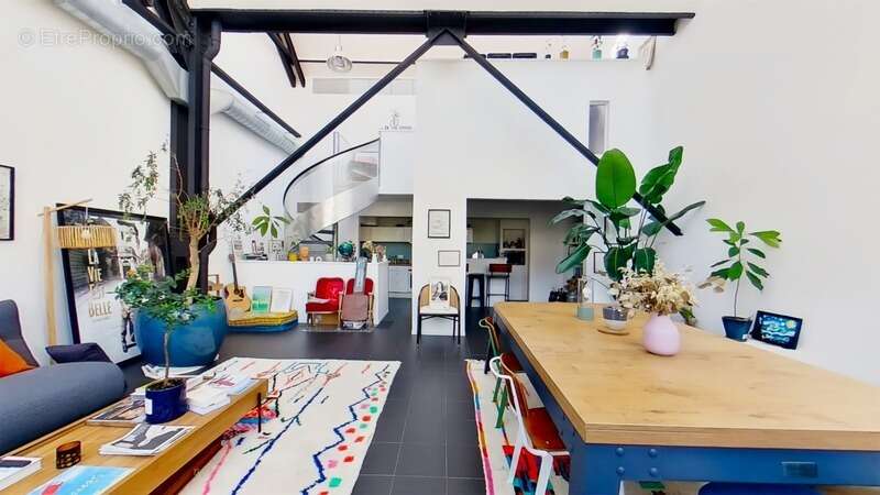 Appartement à SAINT-DENIS