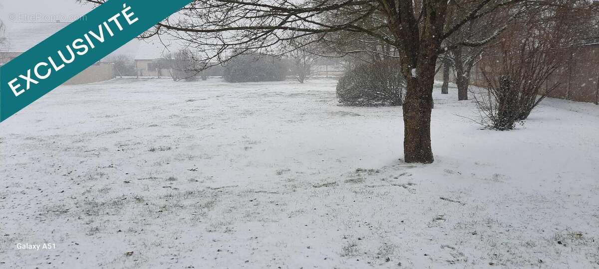 Photo 2 - Terrain à VERON