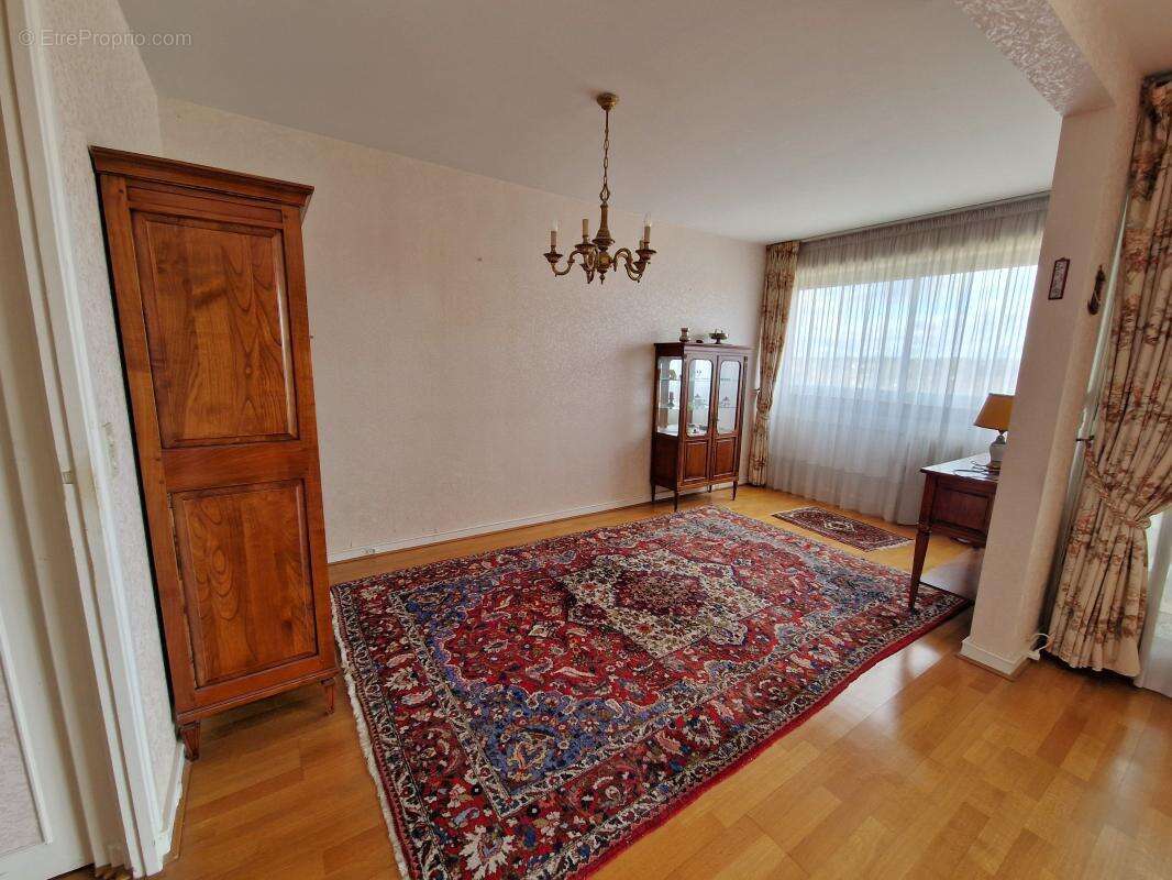 Appartement à JUVISY-SUR-ORGE