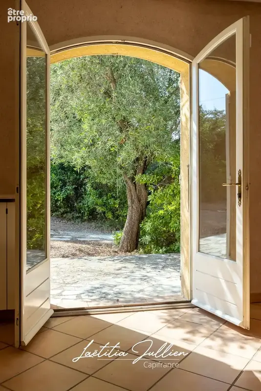 En exclusivité par Laëtitia JULLIEN – Marseille 11e – Saint-Menet – Propriété T4 de près de 150 m² habitables avec studio indépe - photo 12