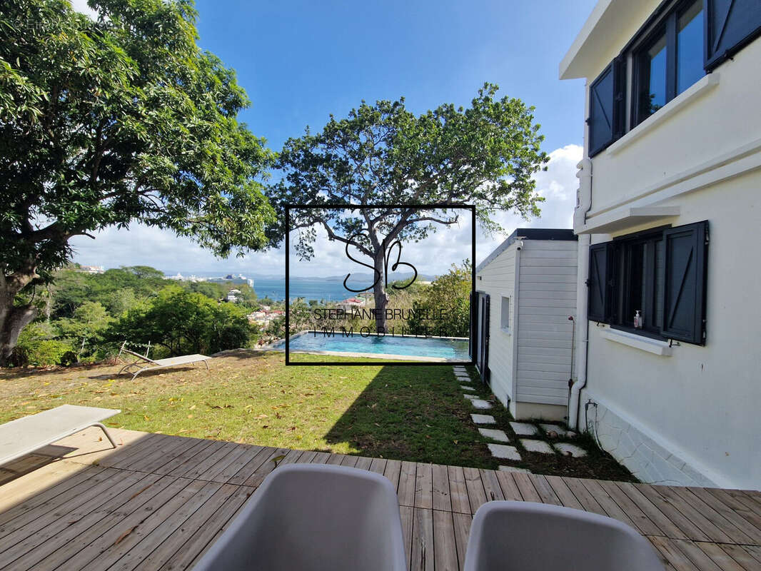 Maison à FORT-DE-FRANCE