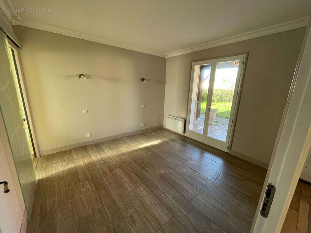 Maison Romegoux 4 pièce(s) 112 m2 - photo 5