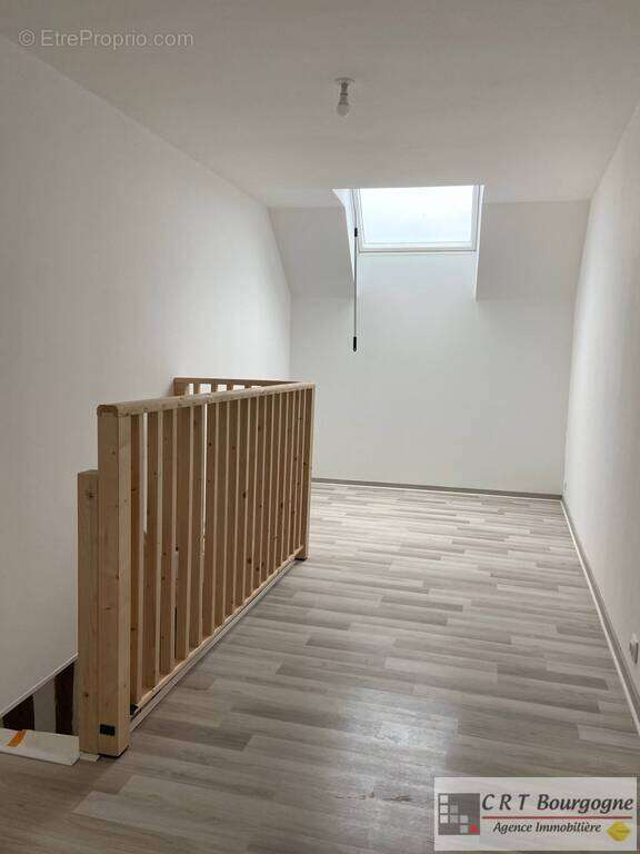 Maison à SAINT-AUBIN-CHATEAU-NEUF