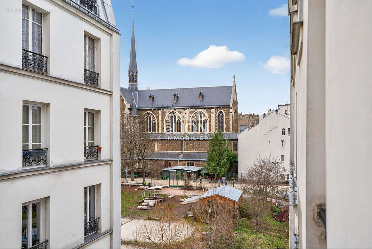 Appartement à PARIS-11E