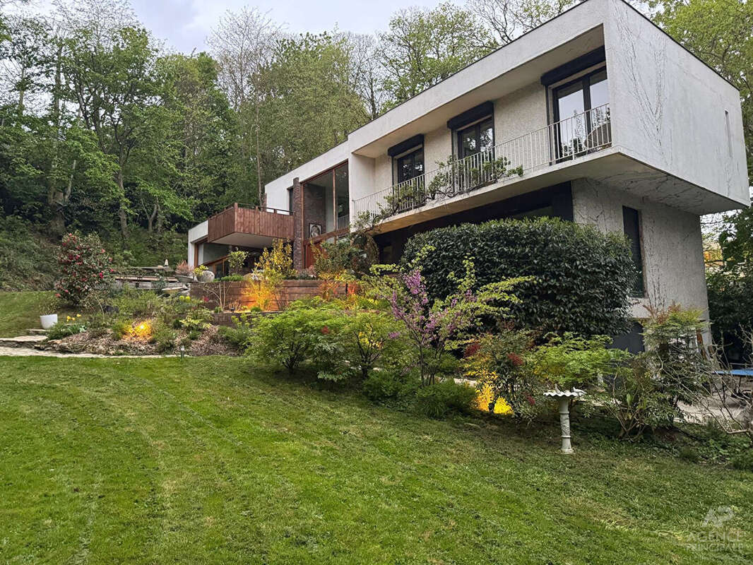 Maison à RUEIL-MALMAISON