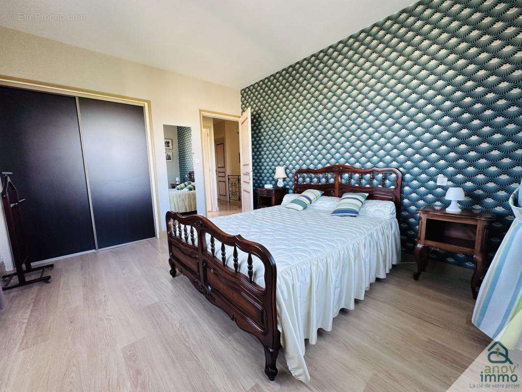 Maison à CHATEAUNEUF-SUR-CHARENTE