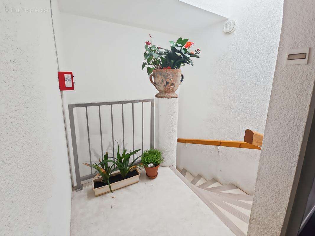 Appartement à SAINT-MARTIN-DE-RE