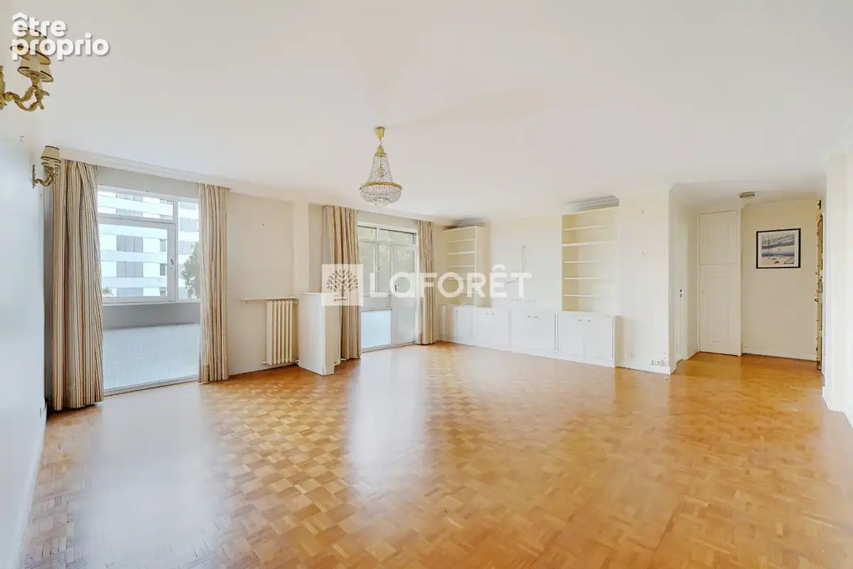 Appartement à PARIS-20E
