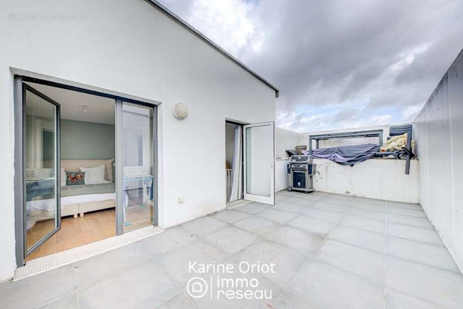 Appartement à GENNEVILLIERS