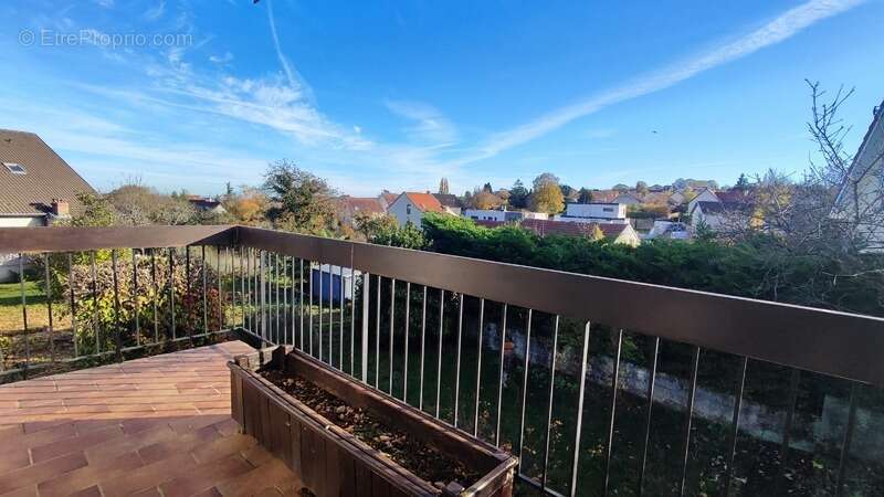 Maison à HAUTEVILLE-LES-DIJON