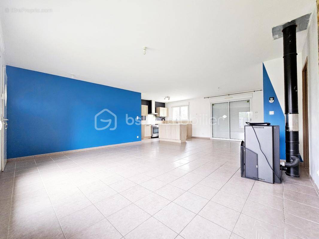 Maison à BRAY-EN-VAL