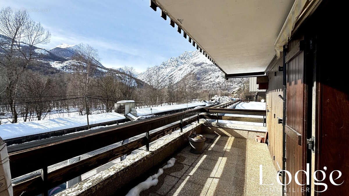 Appartement à PELVOUX