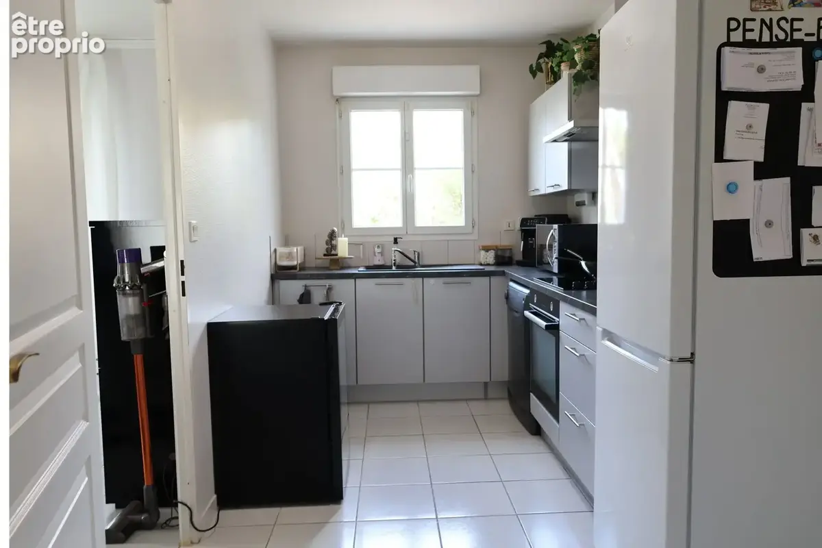Maison 93 m² à Checy  - photo 6