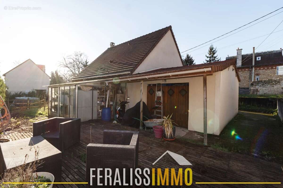 Maison à VAUX-SUR-SEINE