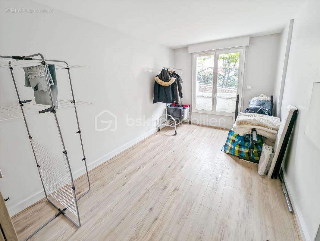 Superbe appartement f4 3 chambres centre ville de saint gratien - le forum - photo 11