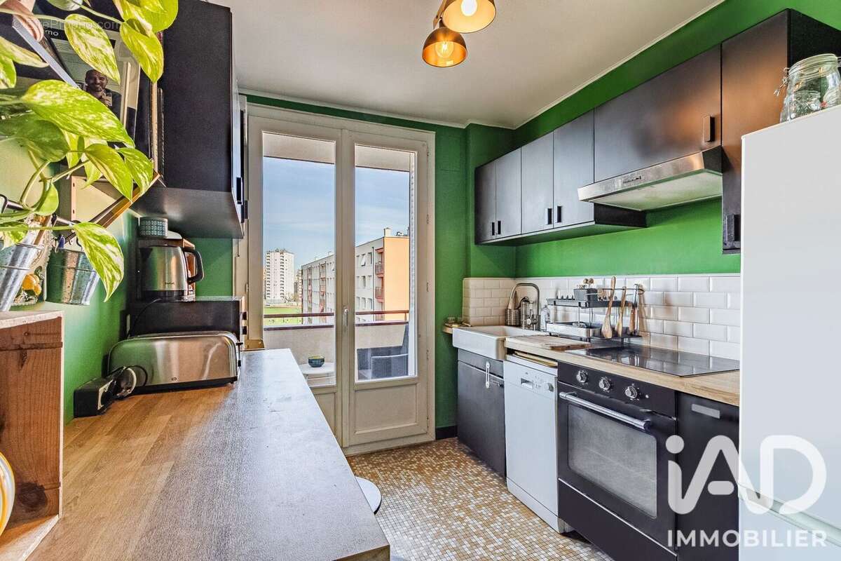Appartement 67 m² à Villeurbanne  - photo 5