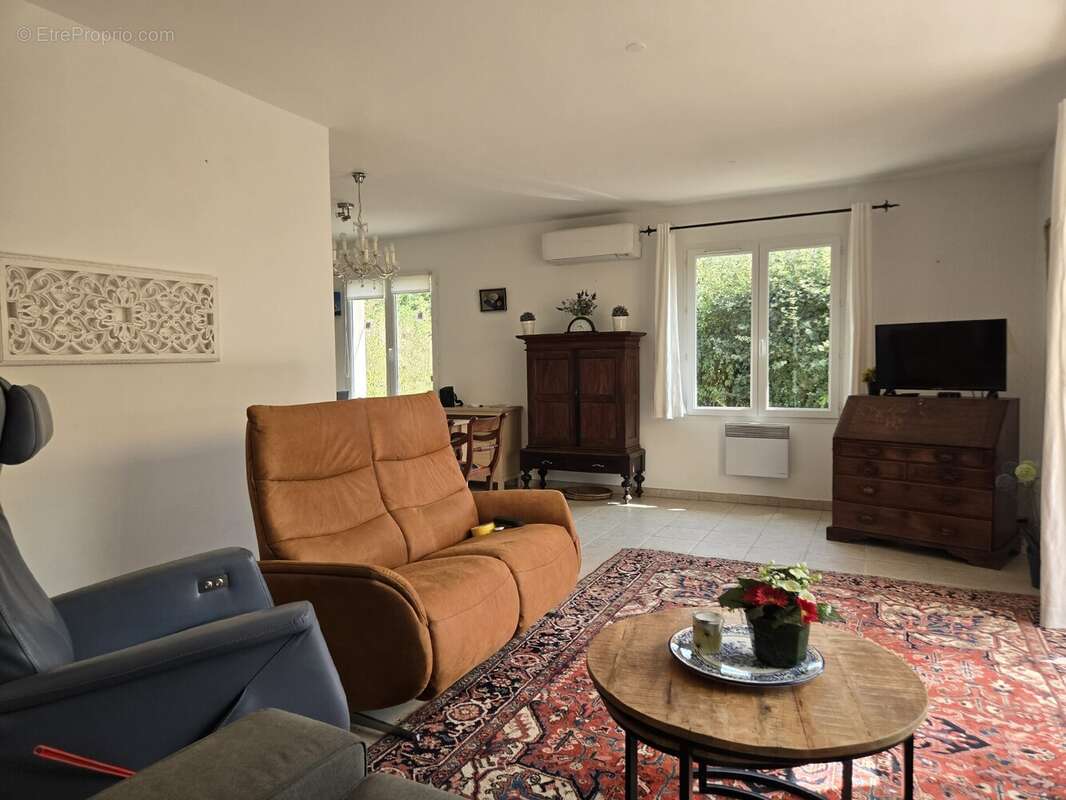 Maison 80 m² à Bellegarde  - photo 3