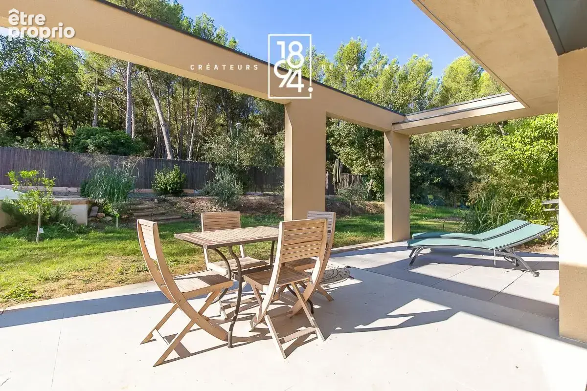 Maison T3 à vendre Aubagne (13400)  70 m²  Terrain 700m² Jardin Piscine - photo 3