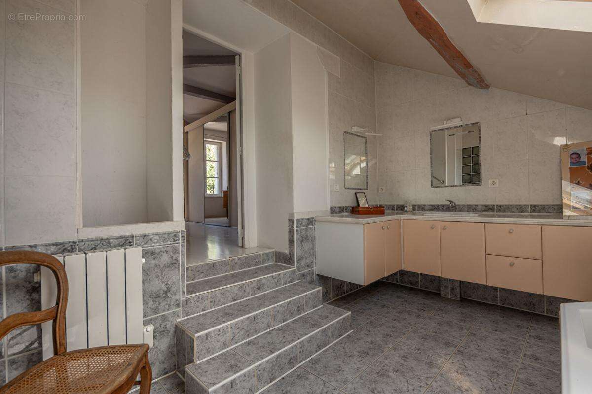 Lieux uniques ® x propriétés privées ® maison de maitre de 115 m², cour, garage 35 m² beaugency centre - photo 17