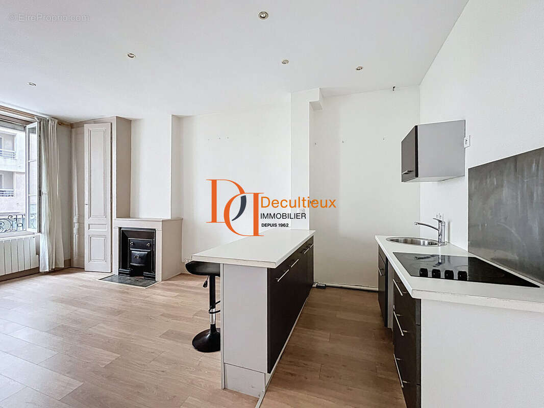 Appartement à VILLEURBANNE