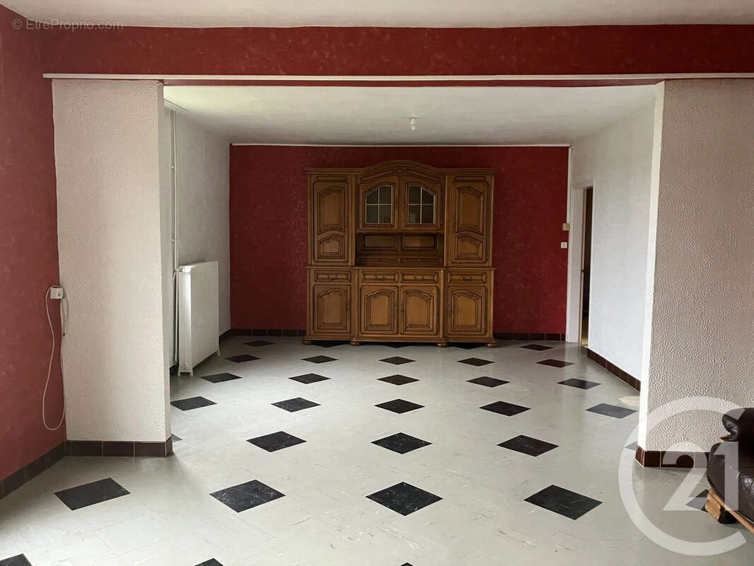 Maison à POGNY