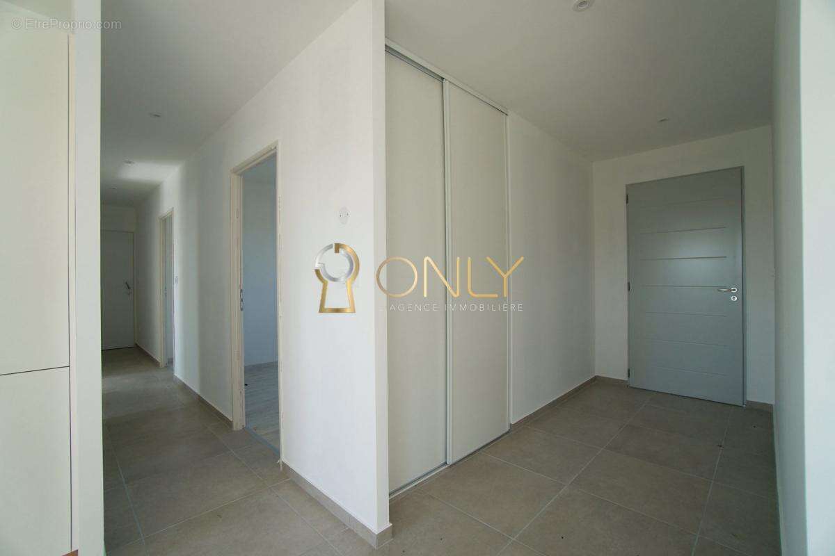 Maison à VILLENEUVE