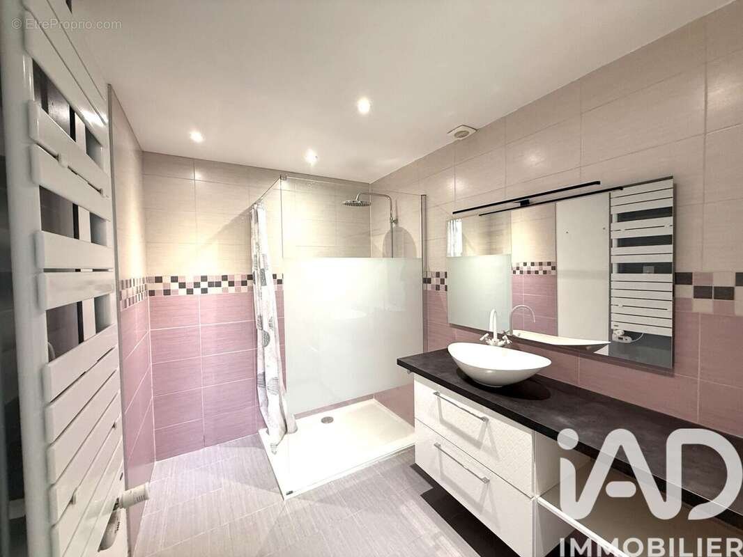 Photo 5 - Maison à LAVAL