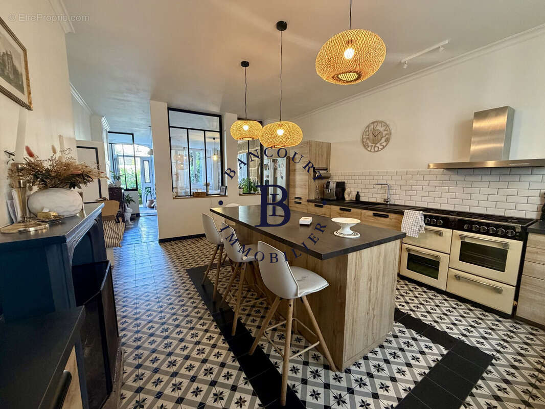 Maison à BRIVE-LA-GAILLARDE