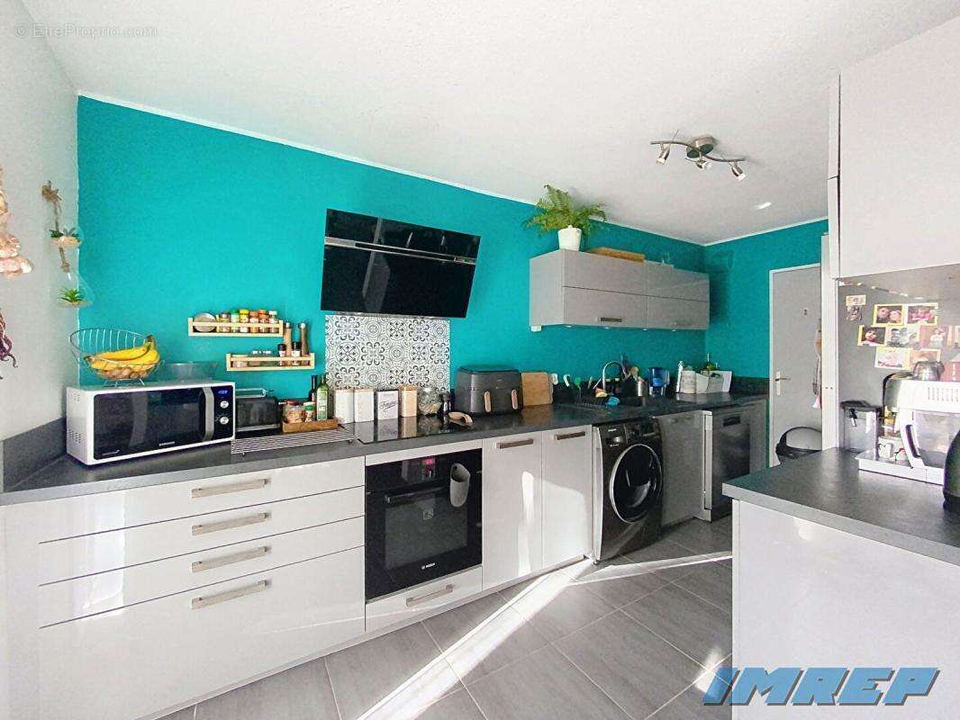 Appartement à MARSEILLE-9E