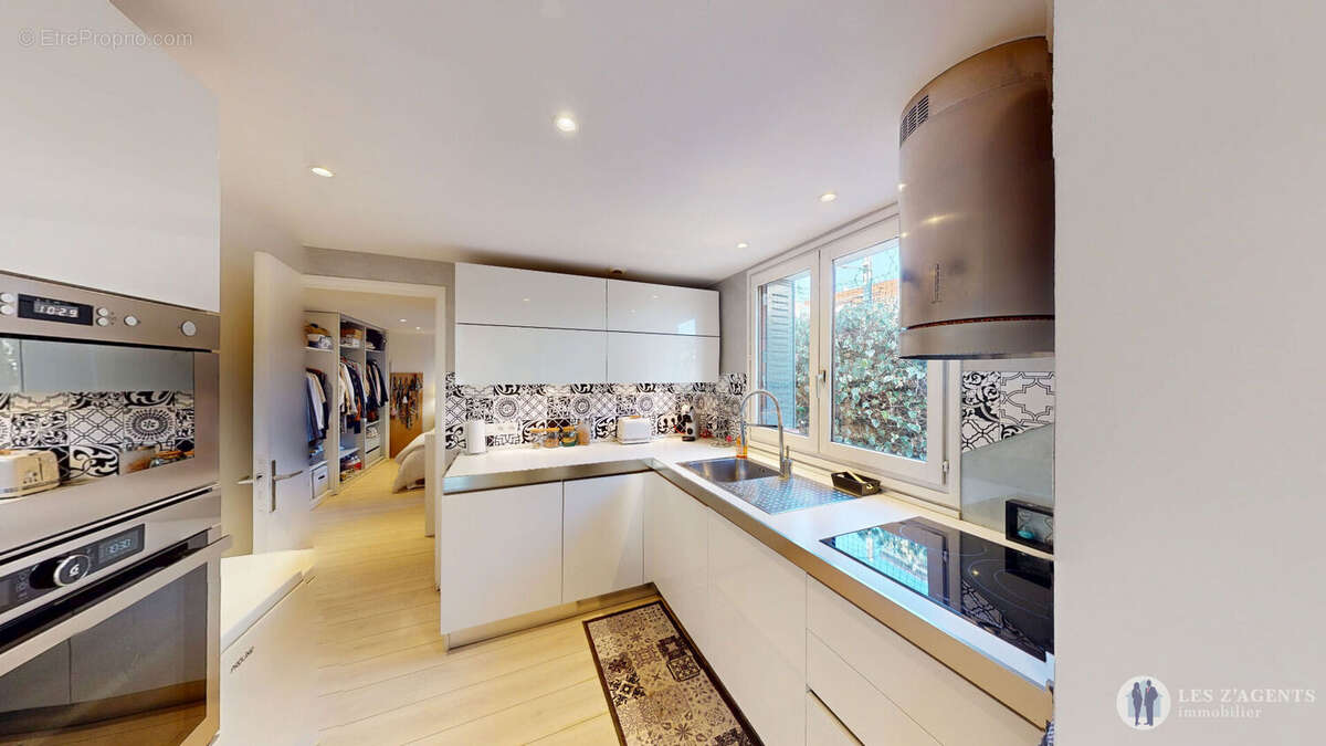 Maison à SAINT-MARTIN-D'HERES