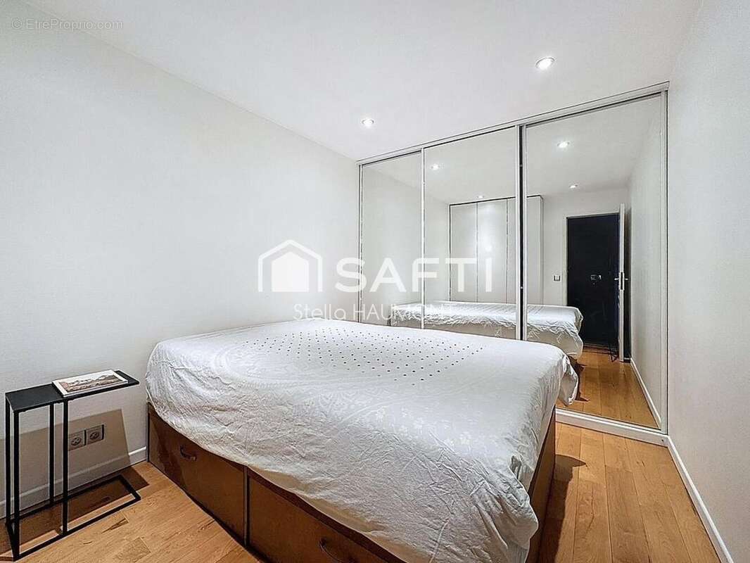 Photo 8 - Appartement à COURBEVOIE