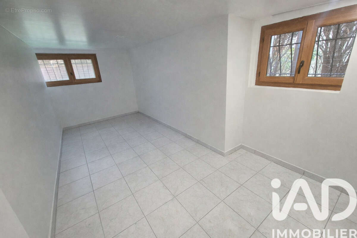 Photo 6 - Maison à TREMBLAY-EN-FRANCE