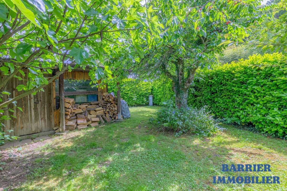 Maison à VAULX-MILIEU