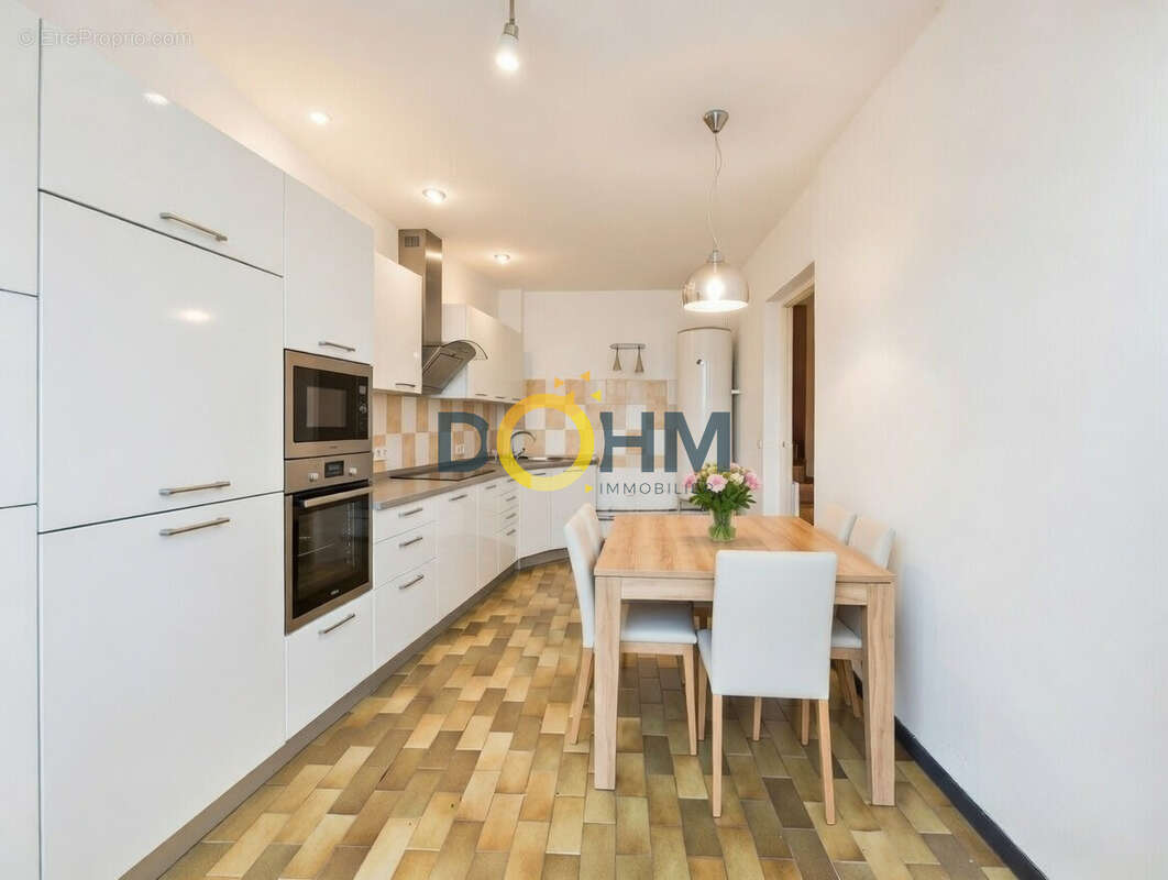 Appartement à SAINT-ETIENNE
