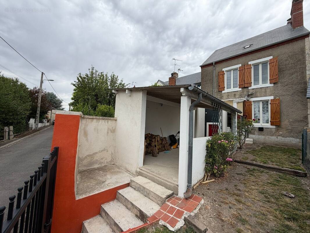 Maison à MAREUIL-SUR-ARNON