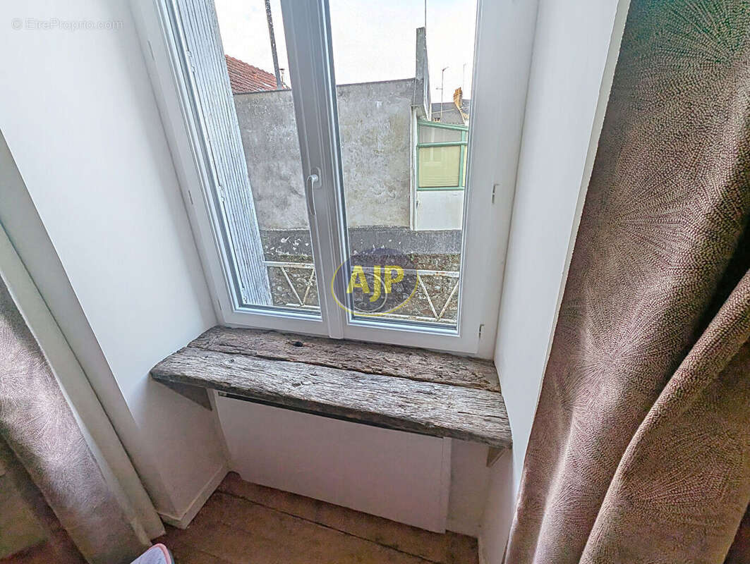 Appartement à INDRE