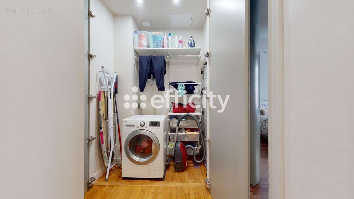 Appartement à LYON-6E