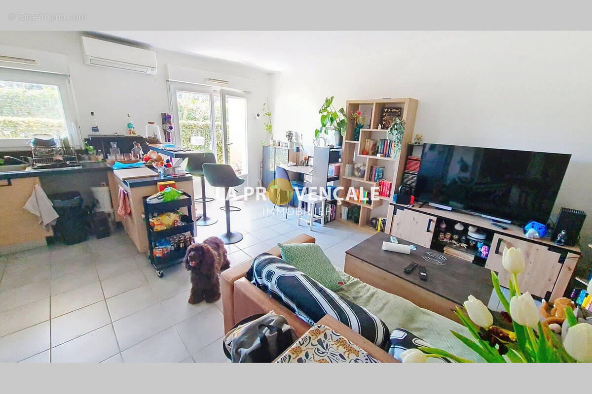 Appartement à TRETS