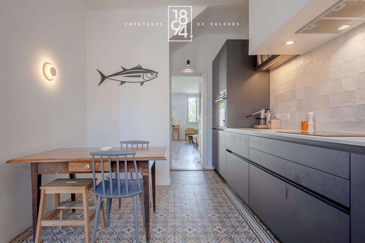 Maison T4 à vendre Saint-Victoret Pas des Lanciers (13730)  130 m²  Dépendance I Piscine I Jardin - photo 7