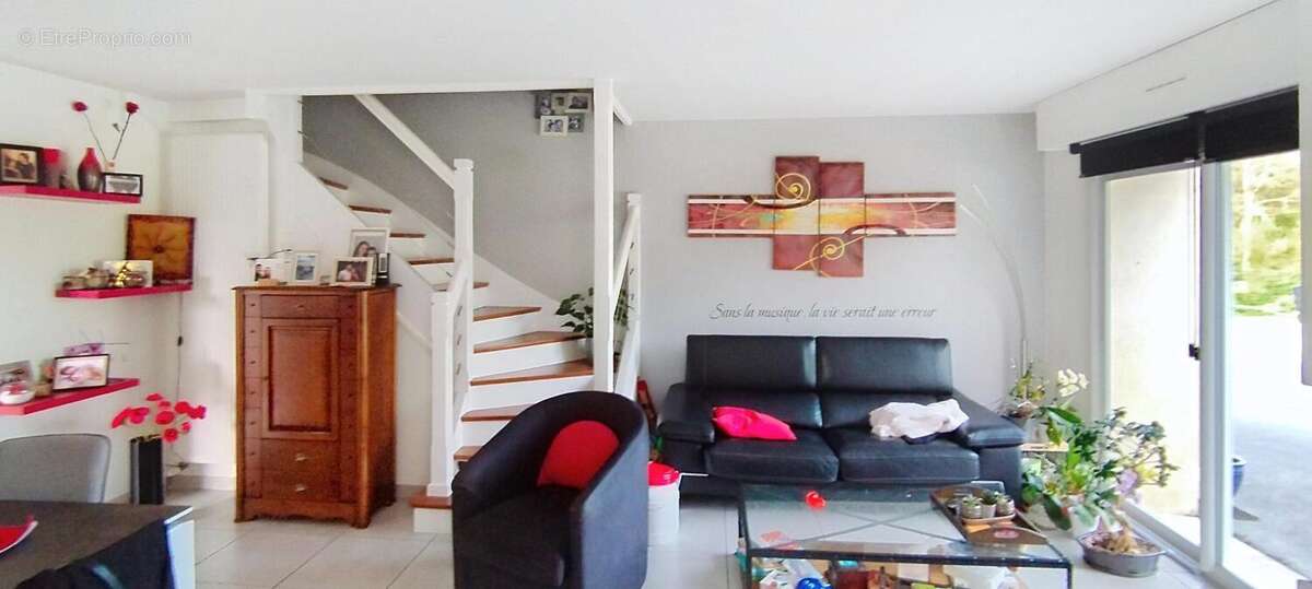 Photo 5 - Maison à LA VRAIE-CROIX