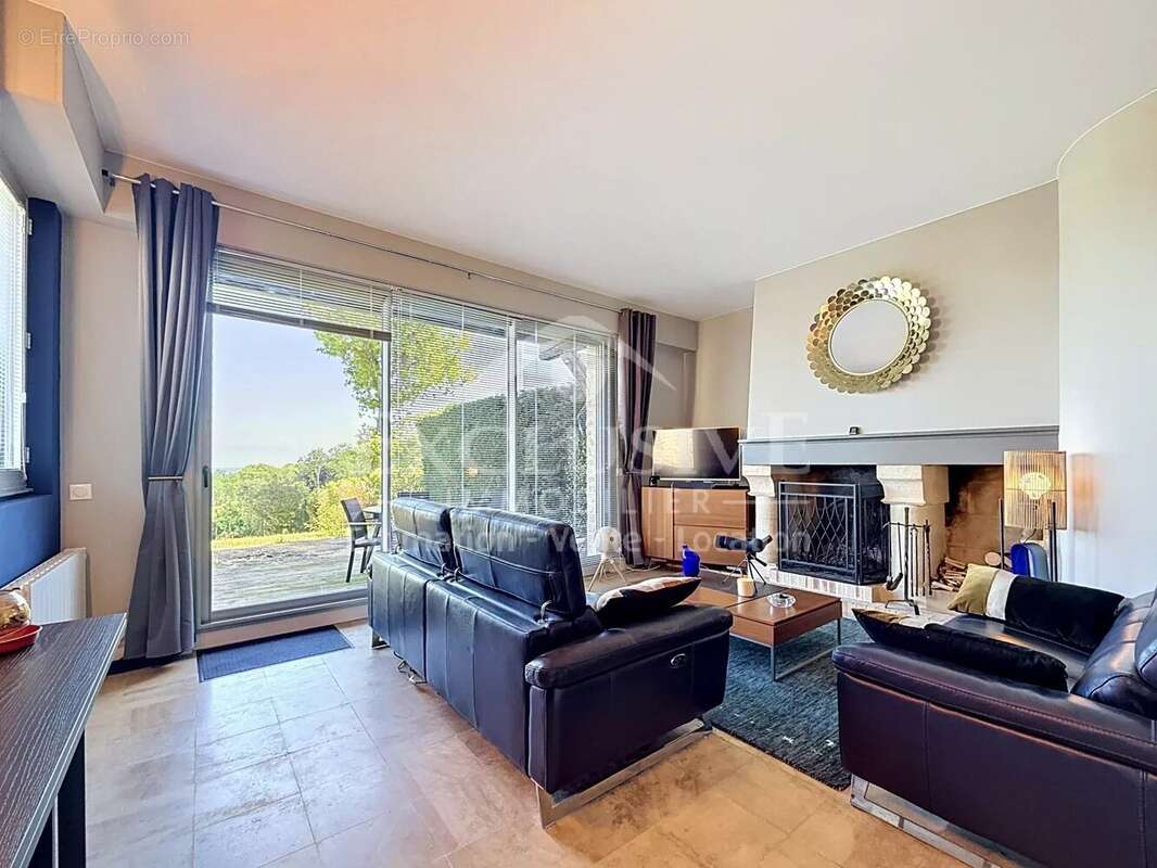 Appartement à TOURGEVILLE